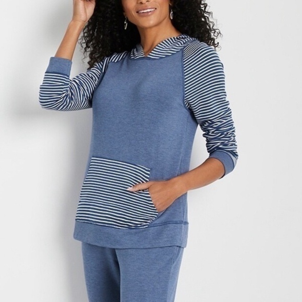 Chico’s Weekends Blue Striped Front Pocket Hoodie